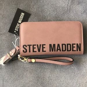 NEW STEVE MADDEN WALLET